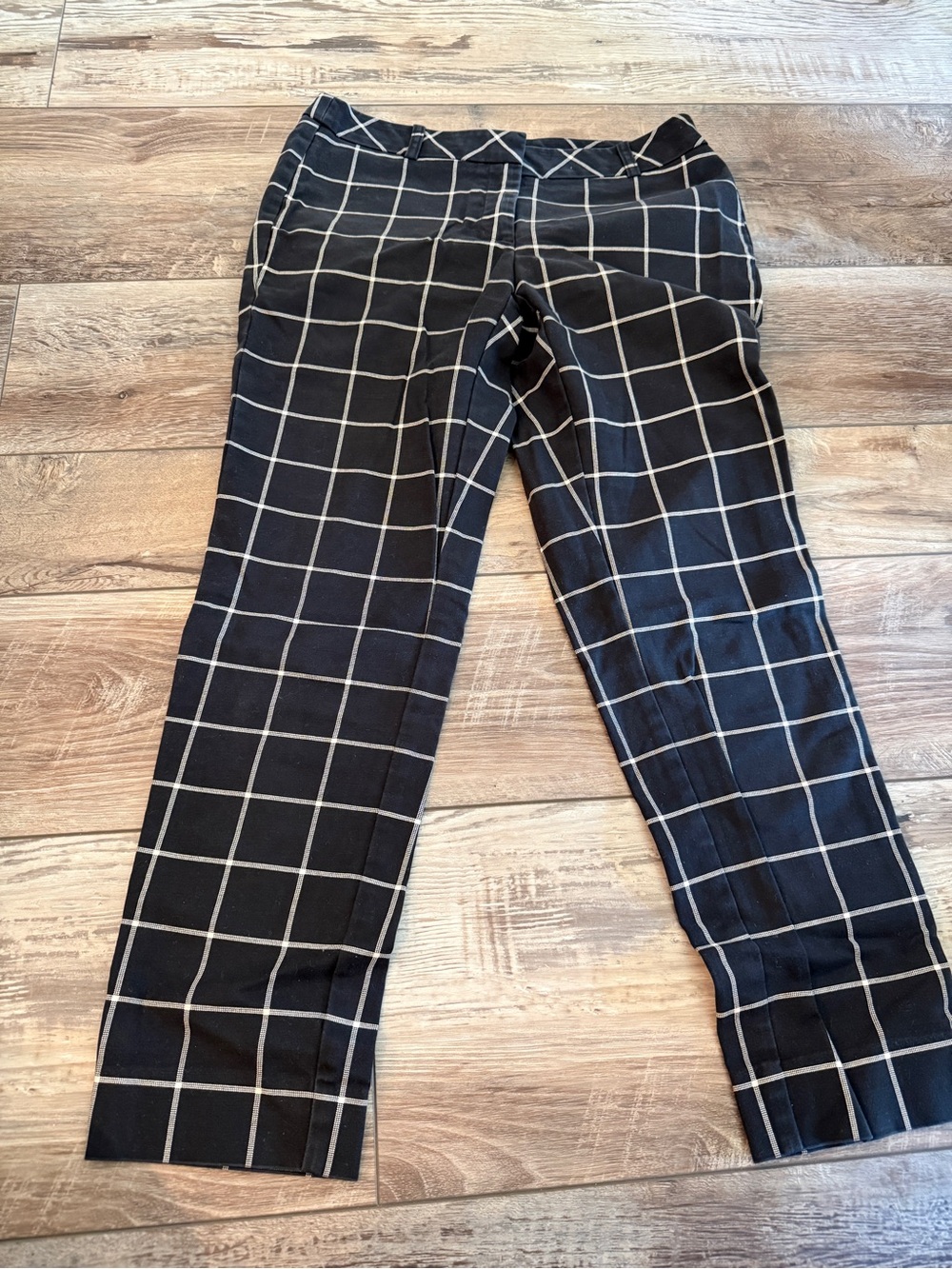 White House Black Market Black Ankle Jeans with White Windowpane